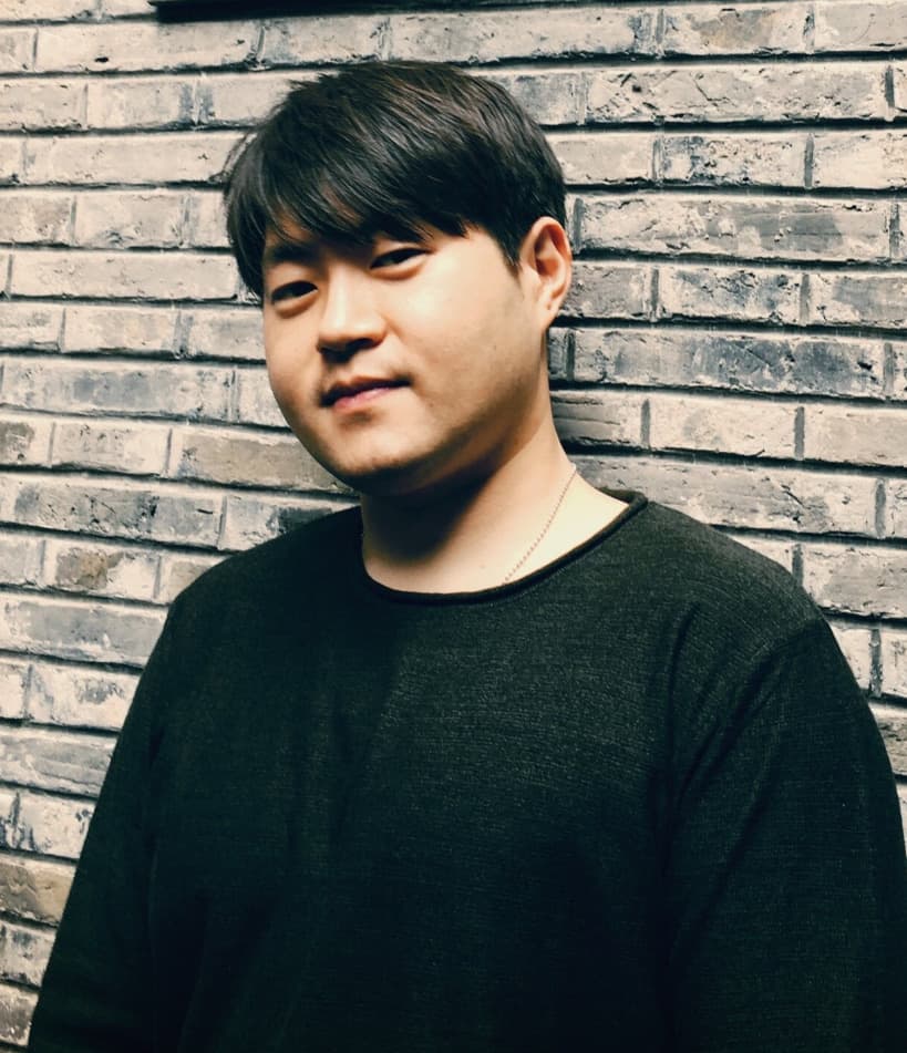 긁으면 드러나는 이희운 프로필 사진